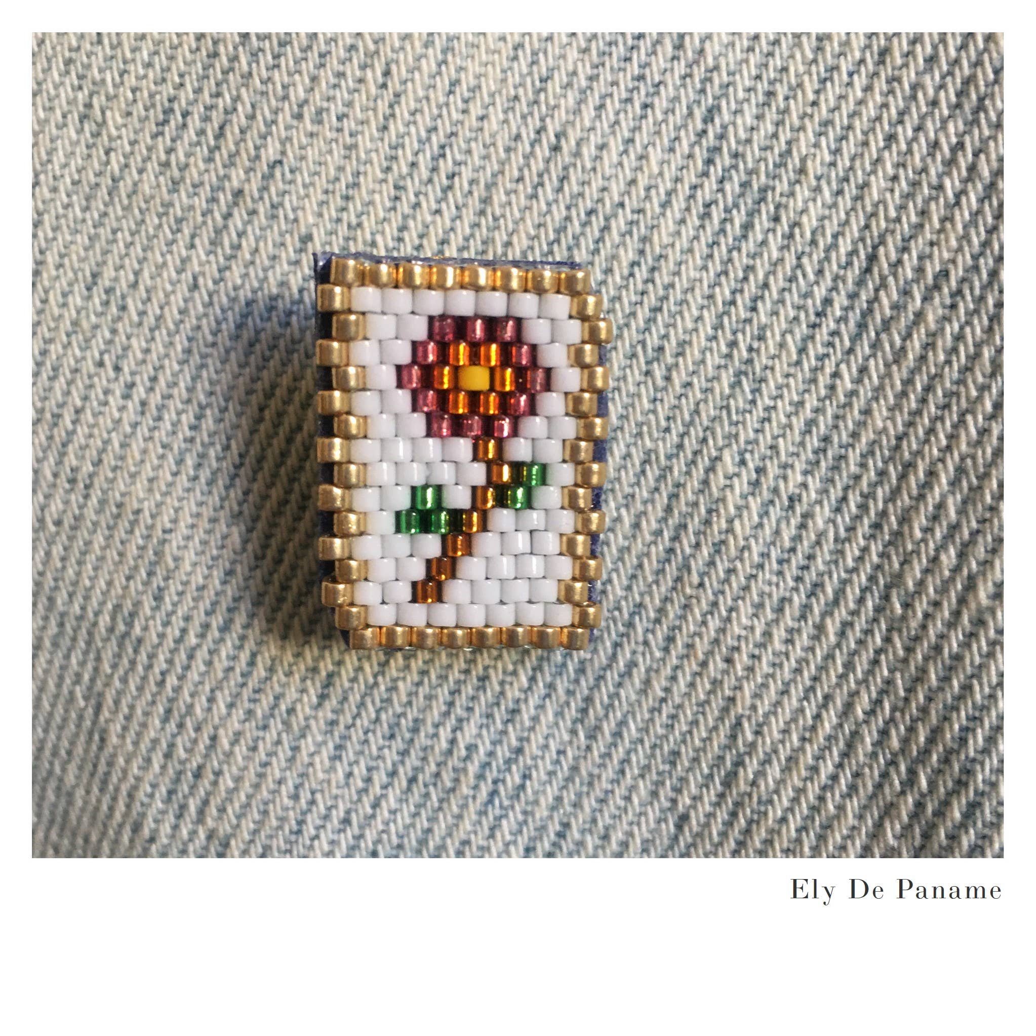 Little flower brooch