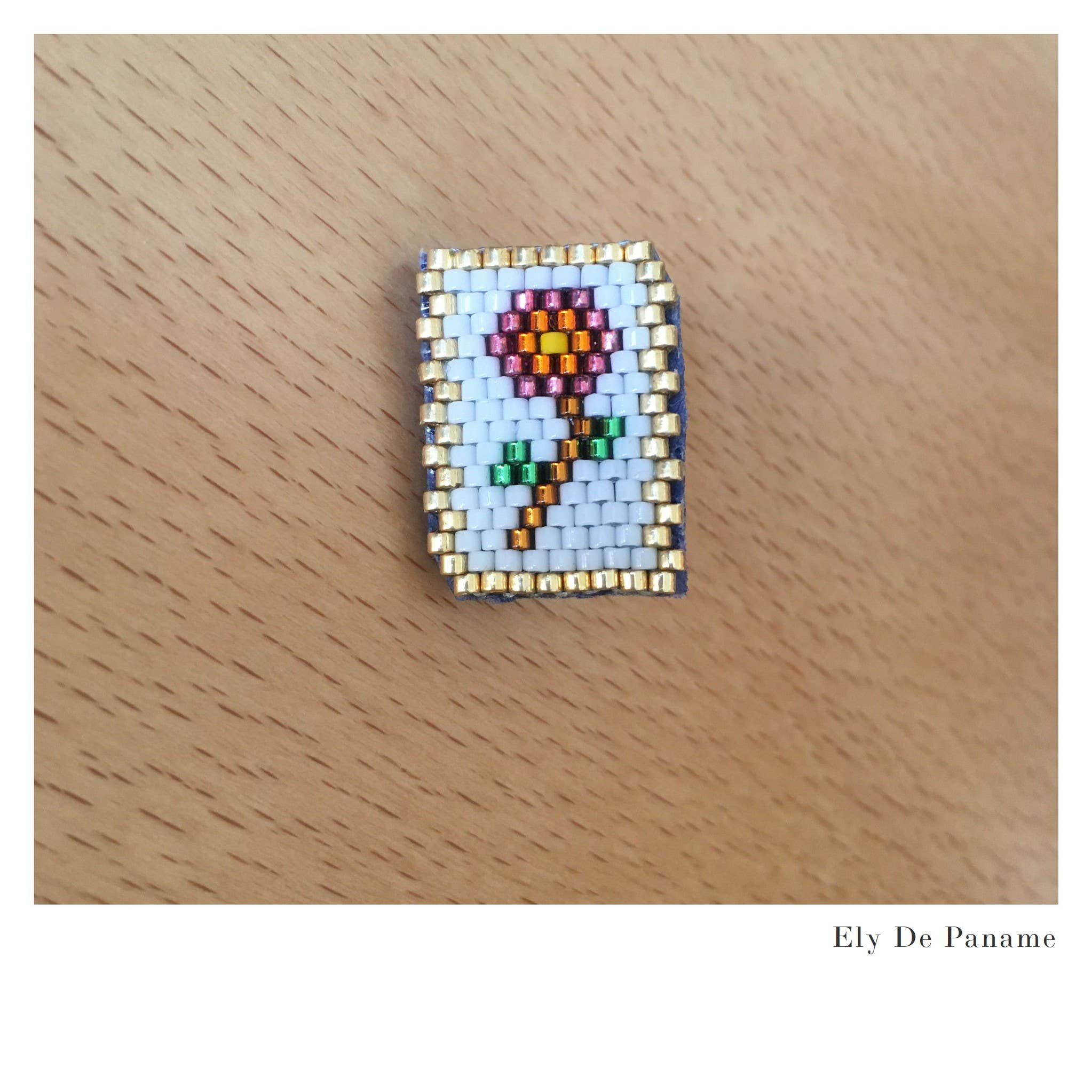 Little flower brooch